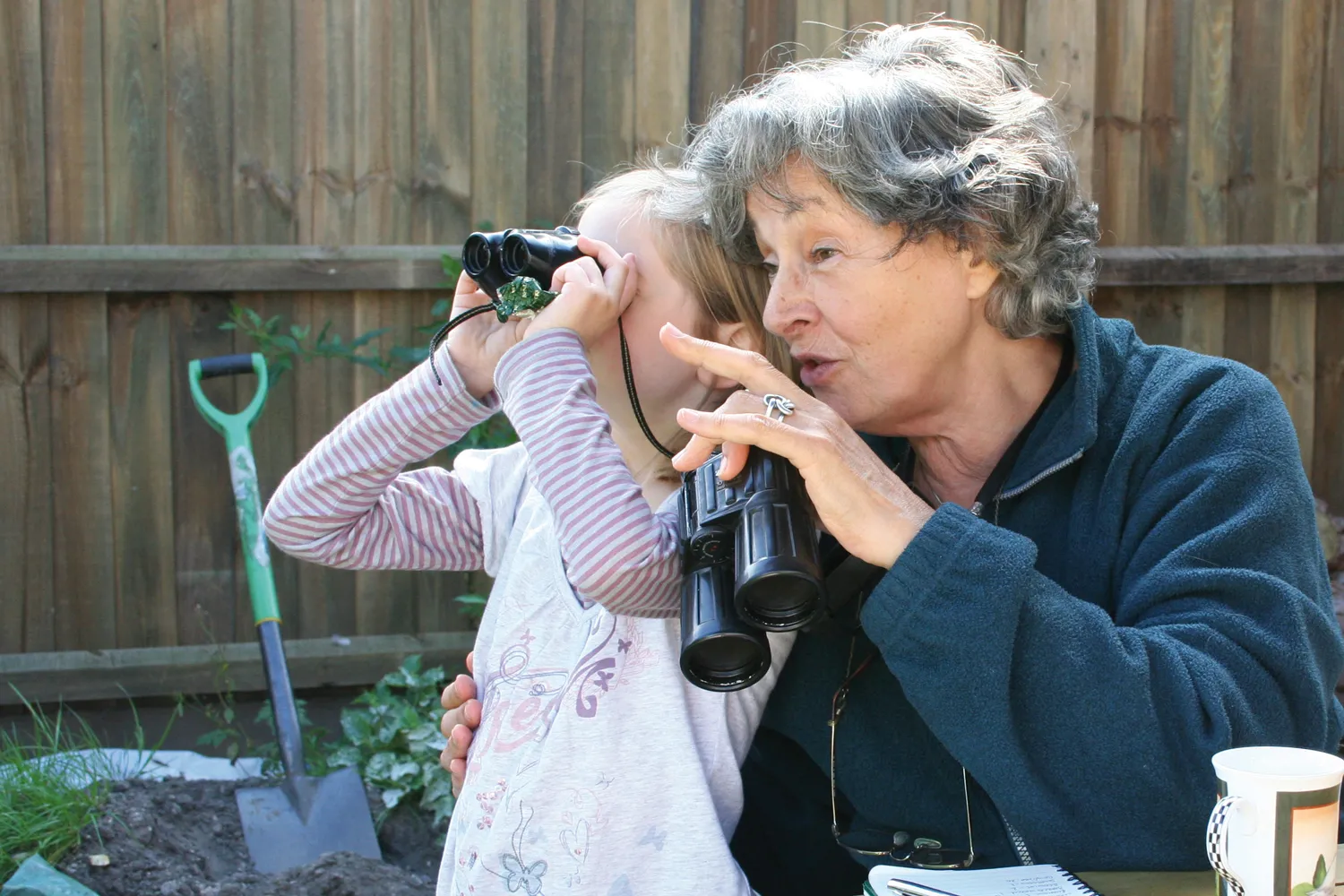 Garden BirdWatchers, by Paul Stancliffe / BTO